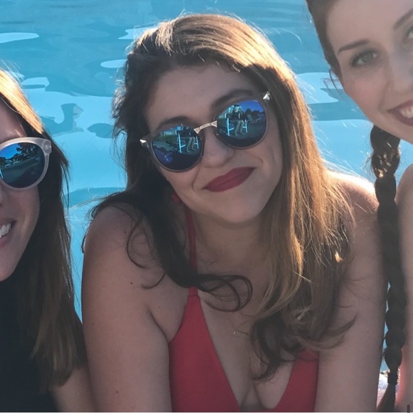 Bundle of sunnies - Picture 5 of 8